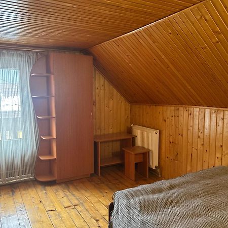 Guest House Kaspiy 부코벨 외부 사진