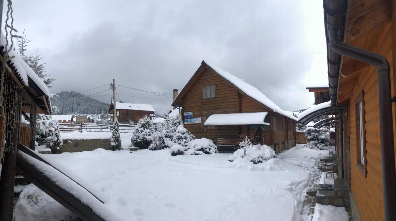 Guest House Kaspiy 부코벨 외부 사진