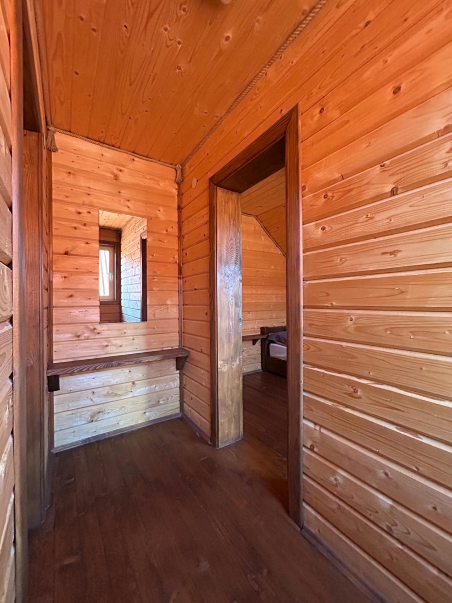 Guest House Kaspiy 부코벨 외부 사진