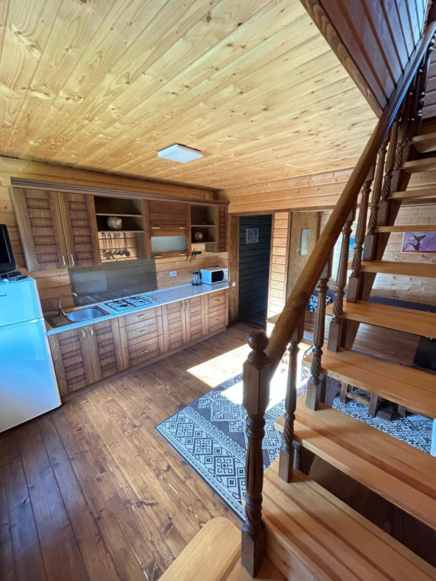 Guest House Kaspiy 부코벨 외부 사진